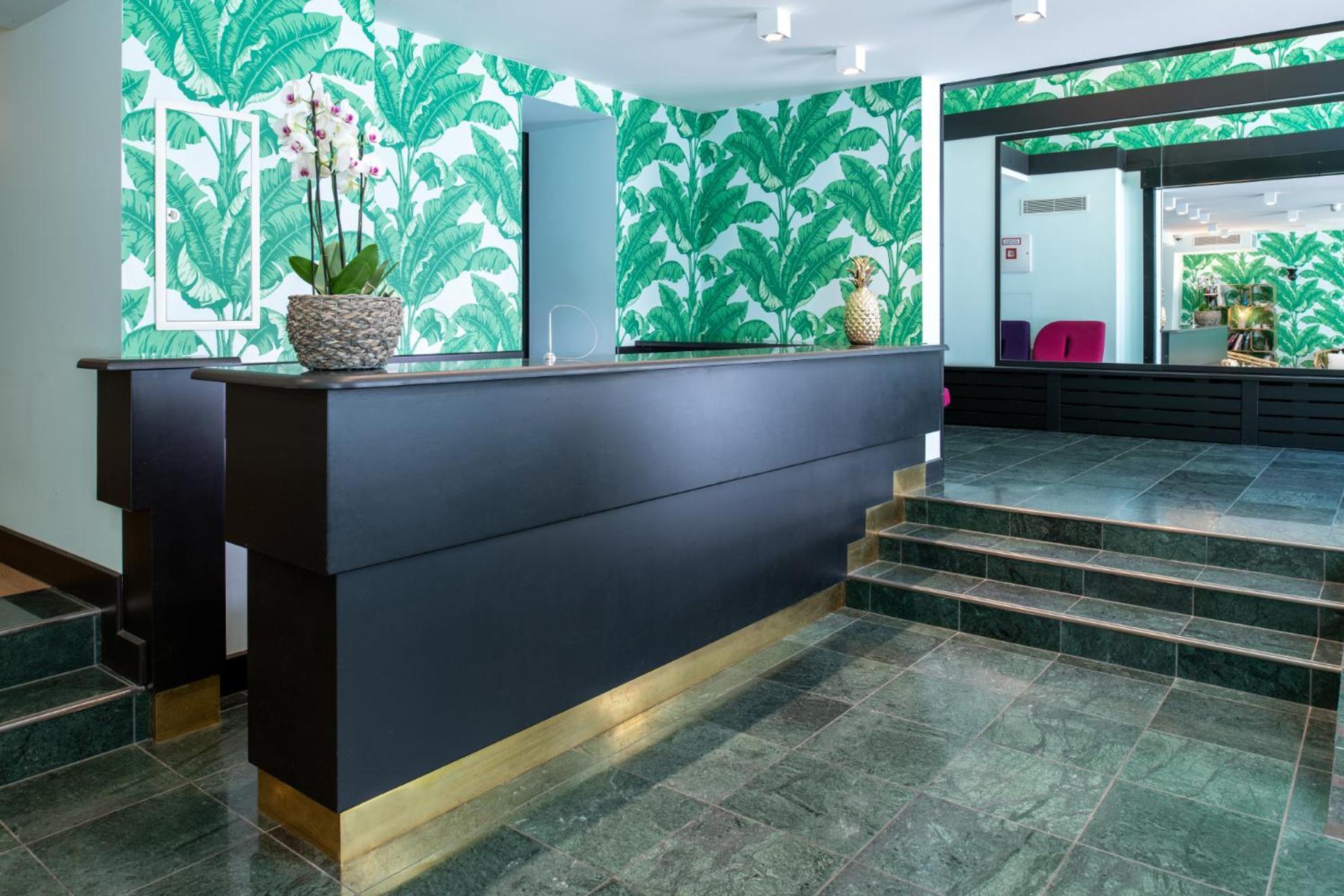 Hotel Pax Женева Экстерьер фото