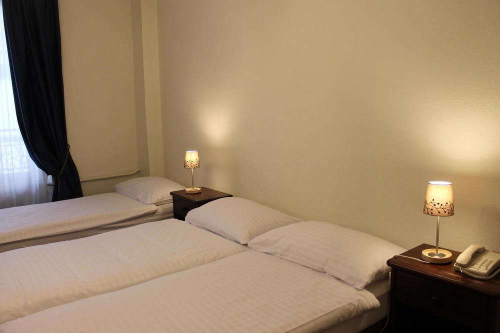Hotel Pax Женева Экстерьер фото